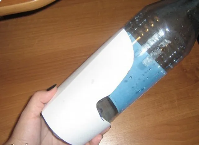 Гарнитур из пластиковых бутылок