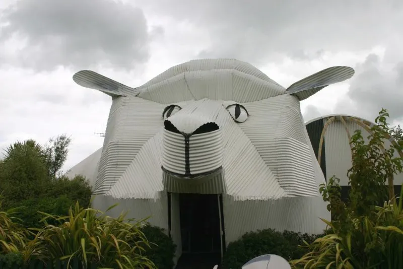 Дом-овца — магазин шерсти (Тирау, новая Зеландия)