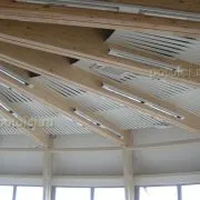 Потолок алюминиевый реечный Luxalon, тип 84R