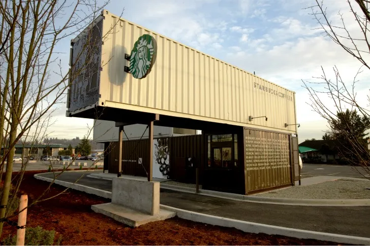 Kofejnya-iz-kontejnerov-Starbaks-Tukwila