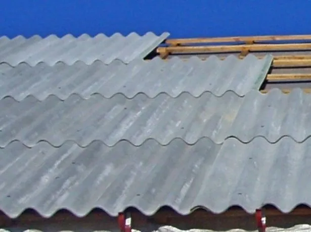 Односкатная крыша из шифера