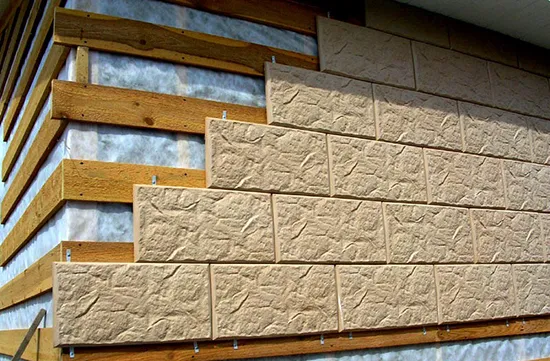 Декоративны панели: современный способ отделки наружных стен здания